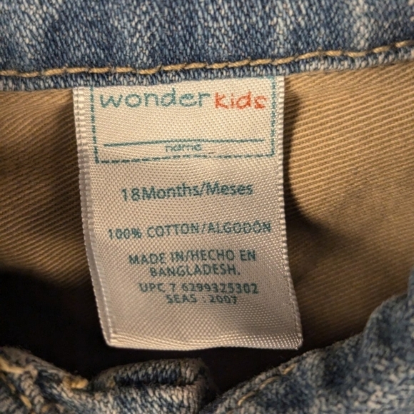 Wonder Kids 18 month jean jacket with faux buttons as shown in excellent cond. - Picture 4 of 7